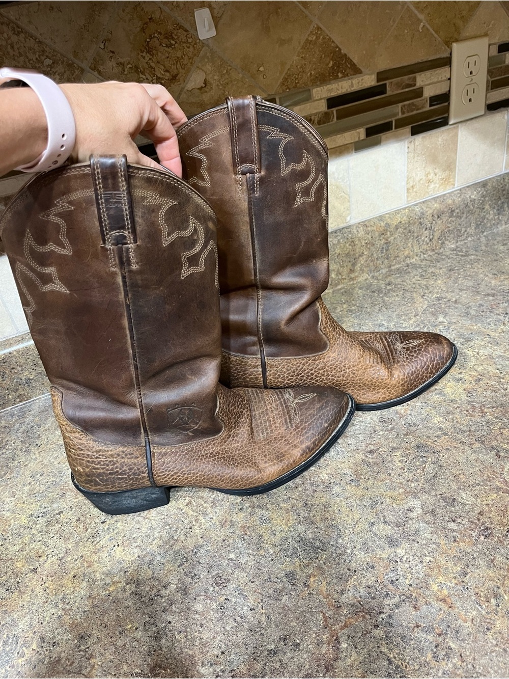 Ariat Men’s Heritage Roper Brown Leather Western Cowboy Boots Size 10 Rodeo